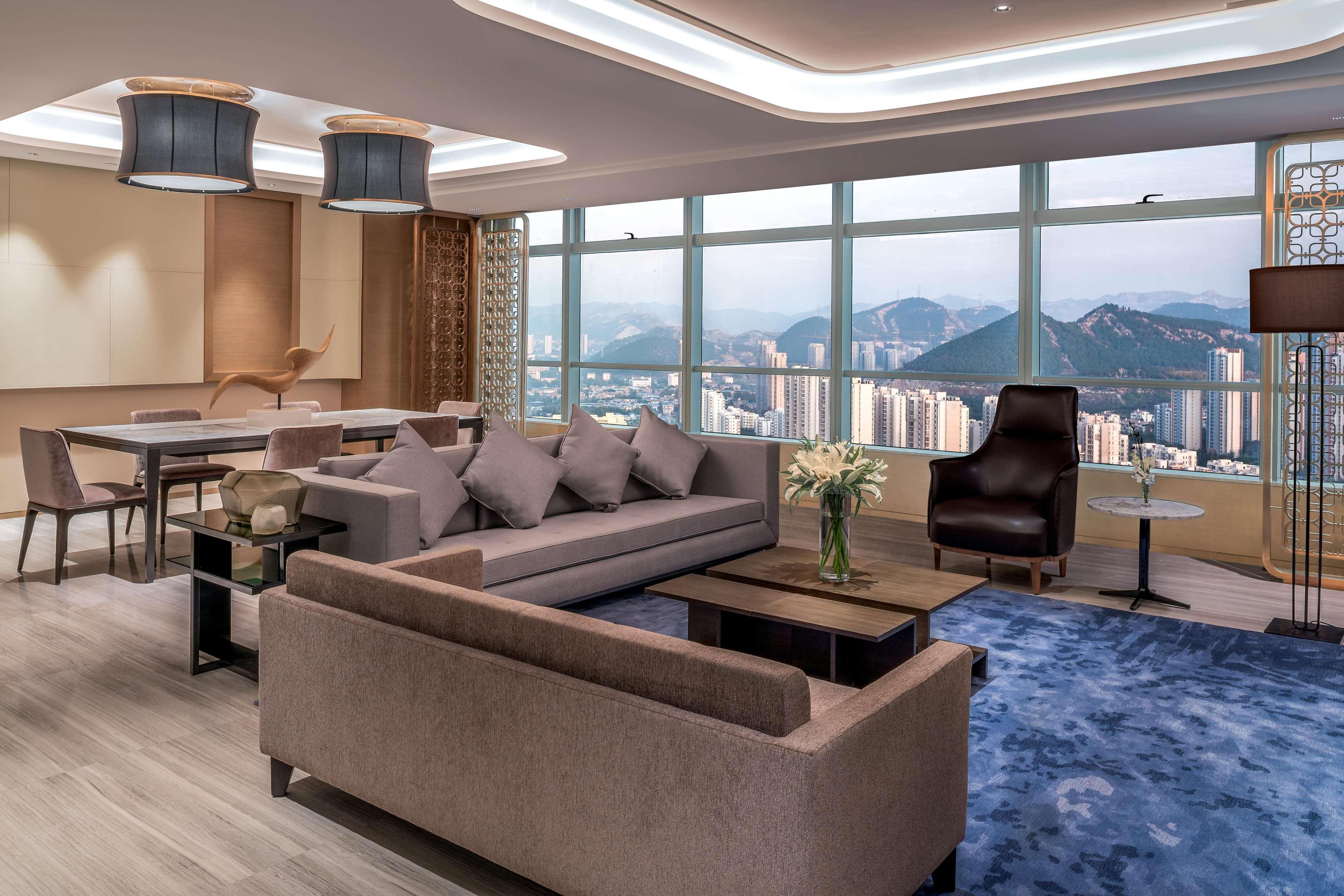 Hilton Jinan South Hotel & Residences Exterior foto