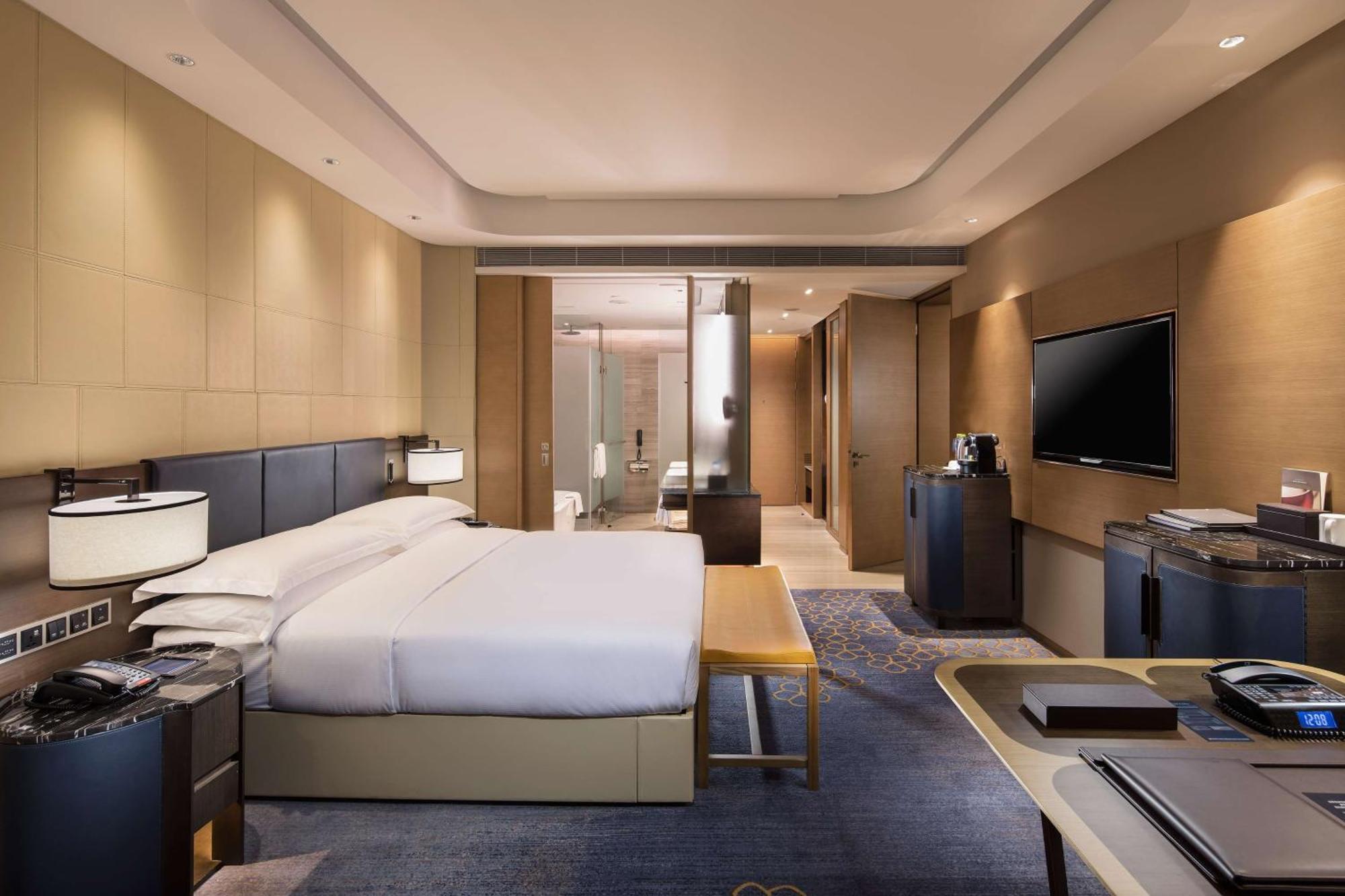 Hilton Jinan South Hotel & Residences Exterior foto