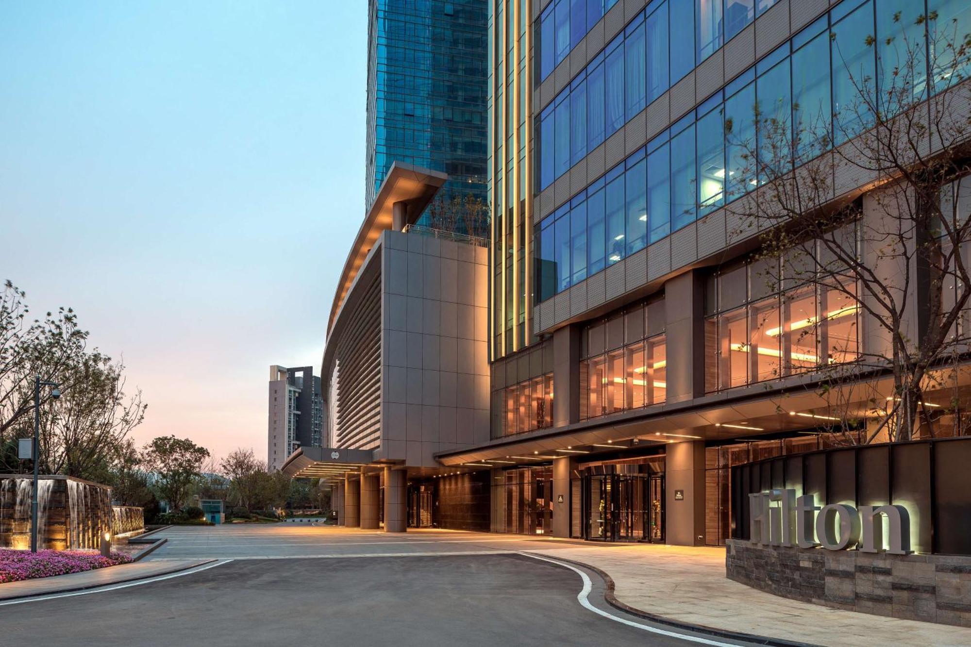Hilton Jinan South Hotel & Residences Exterior foto