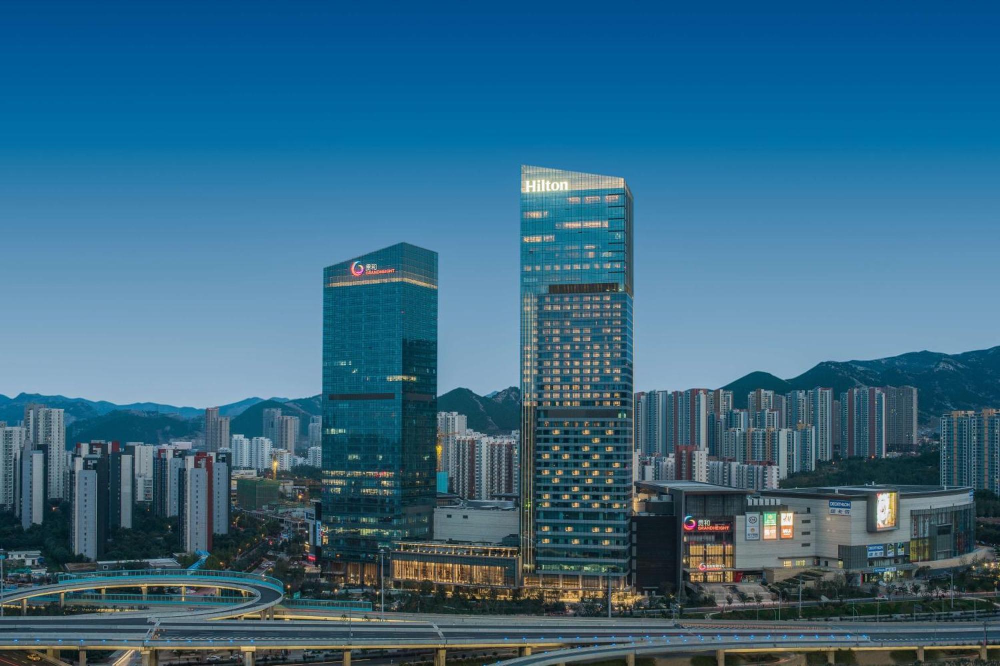 Hilton Jinan South Hotel & Residences Exterior foto
